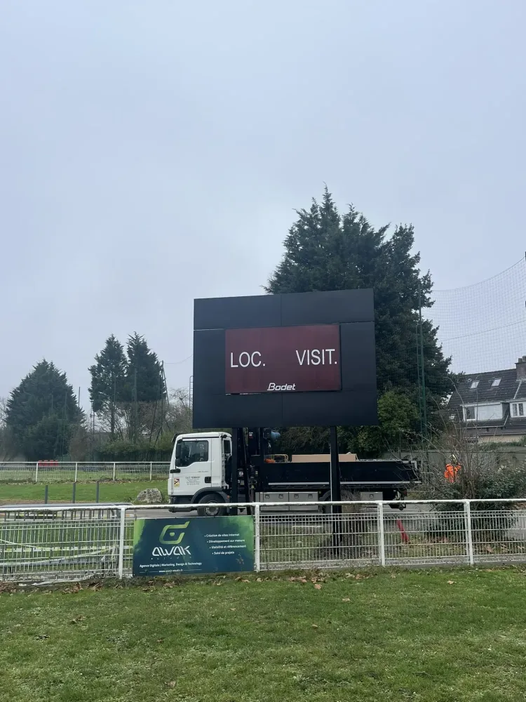 Panneaux d'affichage scores terrains sportifs